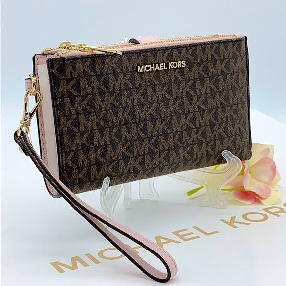 MICHAEL KORS LARGE DOUBLE ZIP WRISTLET BROWN MULTI - Picture 1 of 16